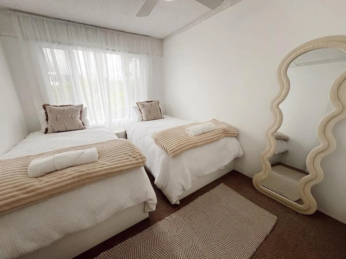 Lennox Head Waves 2 Beachside Apartment Australia