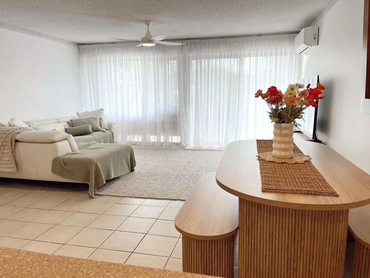Lennox Head Waves 2 Beachside Apartment Australia